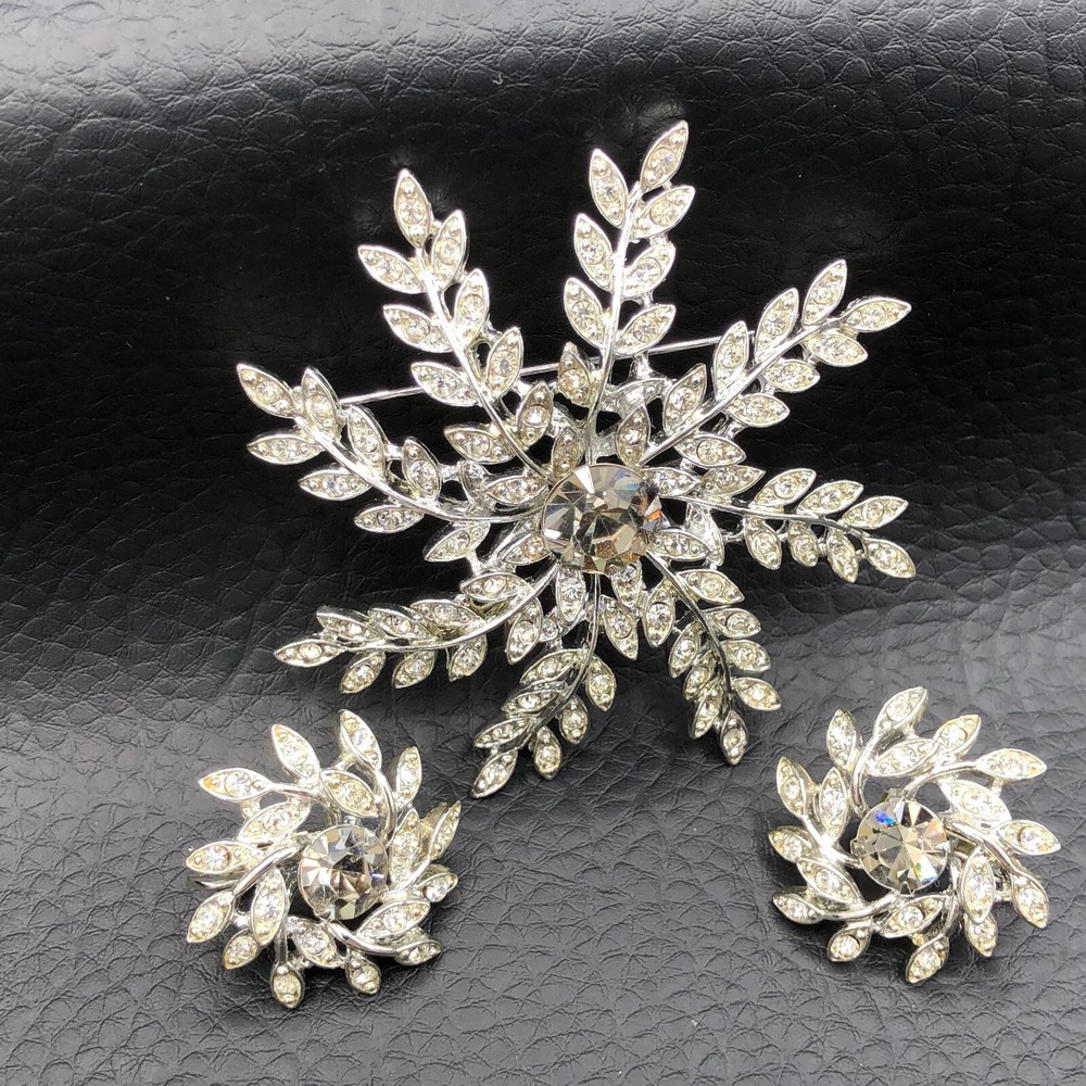 Vtg Sarah Coventry Brooch Earrings 1963 Evening Snowflake Rhinestone Demi Parure